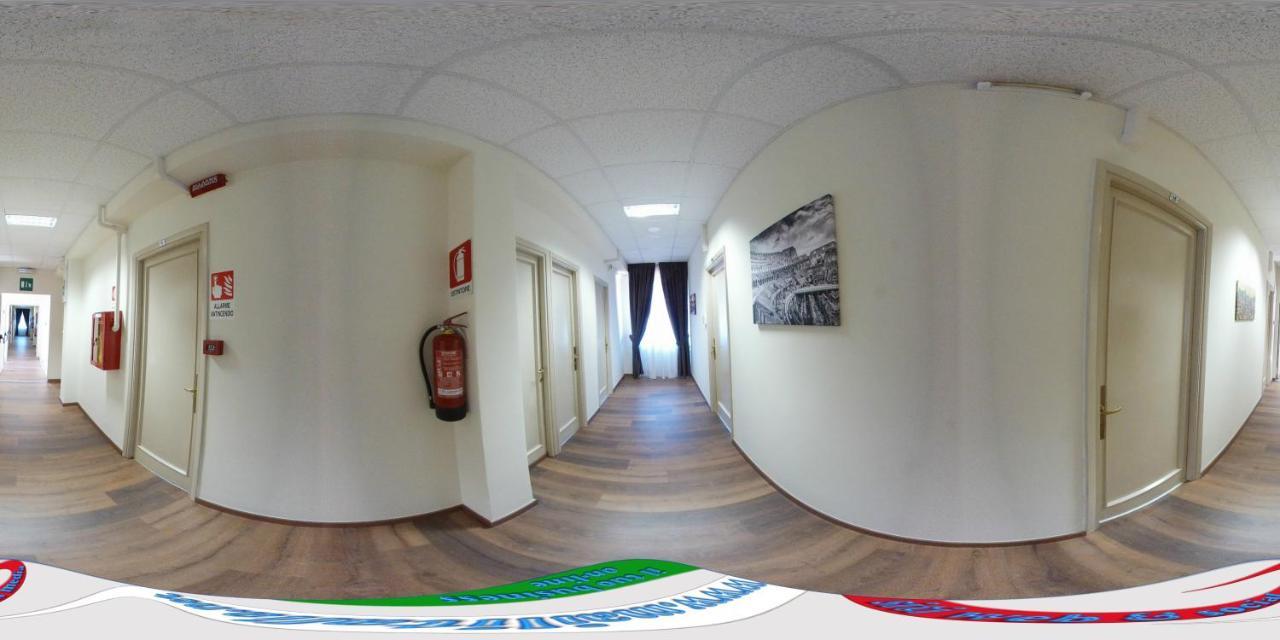 Casa Per Ferie Suore Domenicane Rome Exterior photo