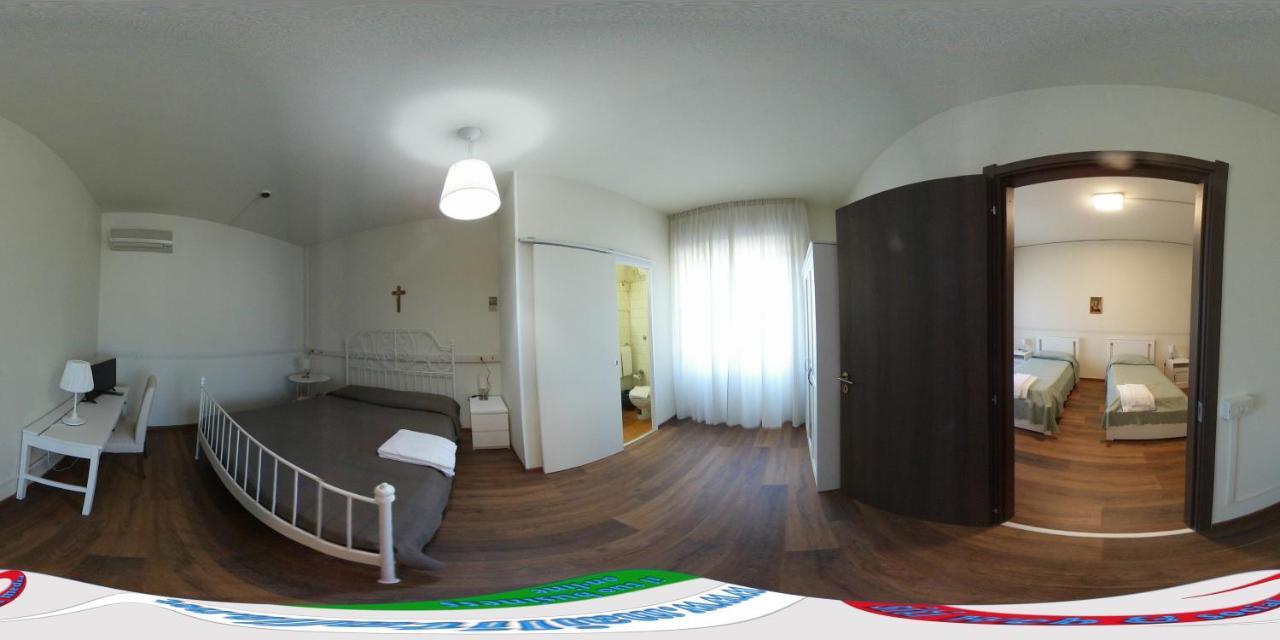 Casa Per Ferie Suore Domenicane Rome Exterior photo