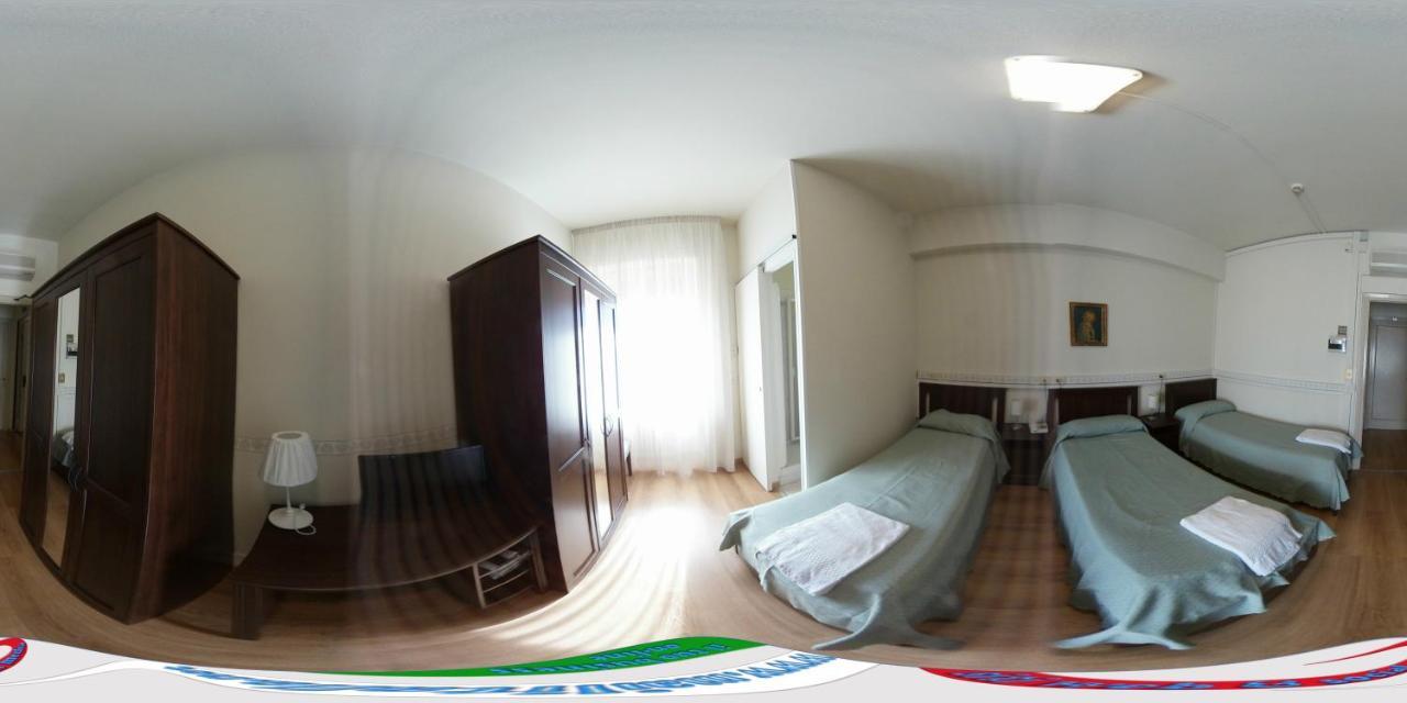 Casa Per Ferie Suore Domenicane Rome Exterior photo